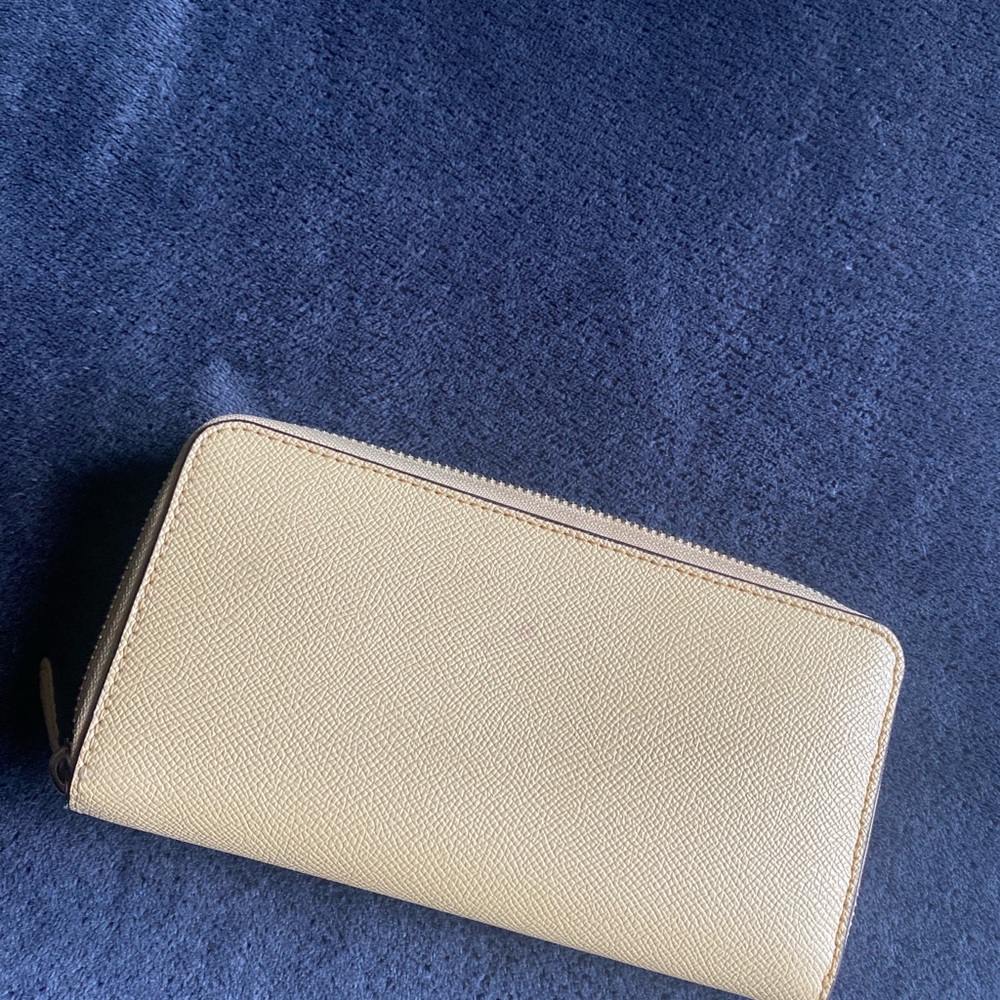 Coach Wallet - Picture 4 of 5